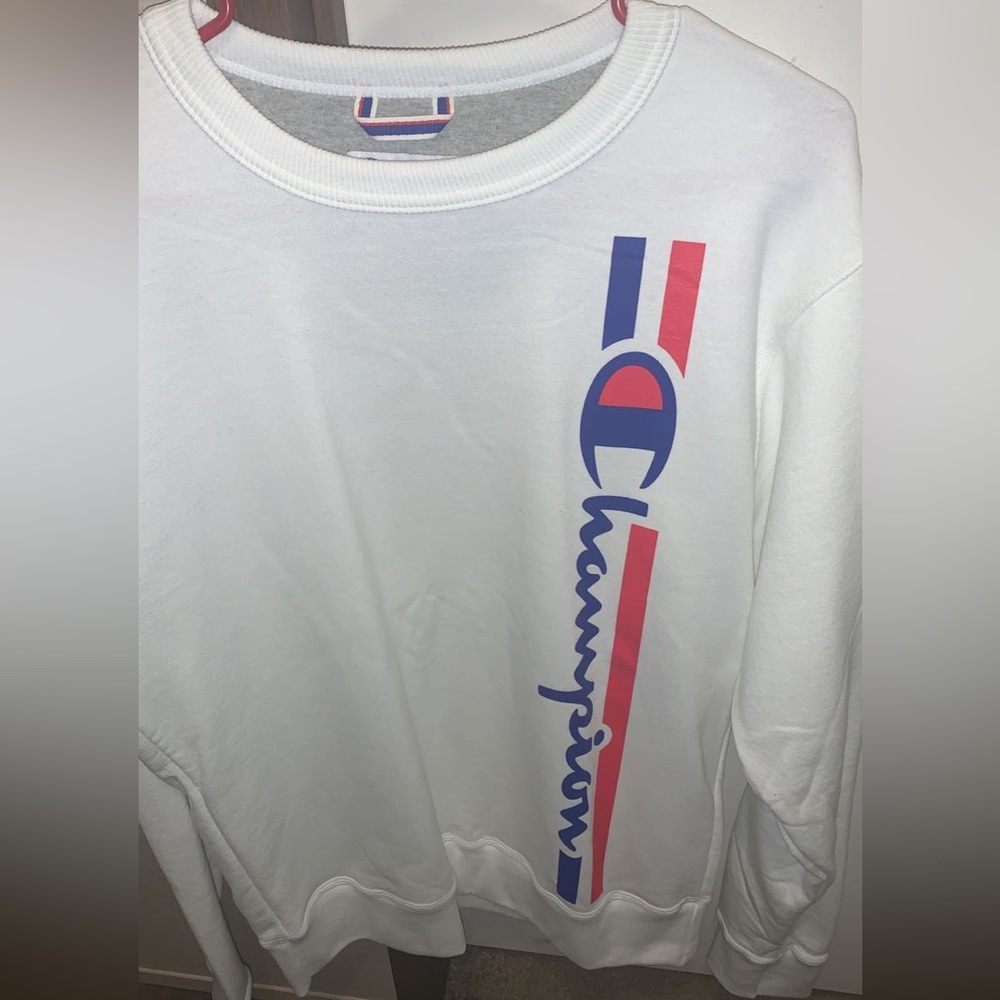 Mens white champion sweater size small